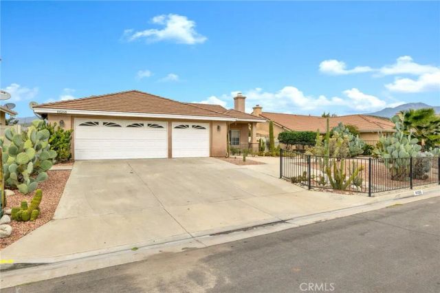 44268 Galicia, Hemet, CA 92544