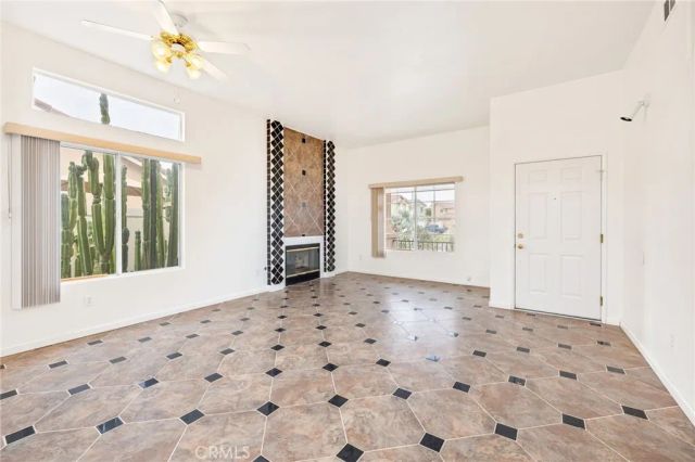 44268 Galicia, Hemet, CA 92544