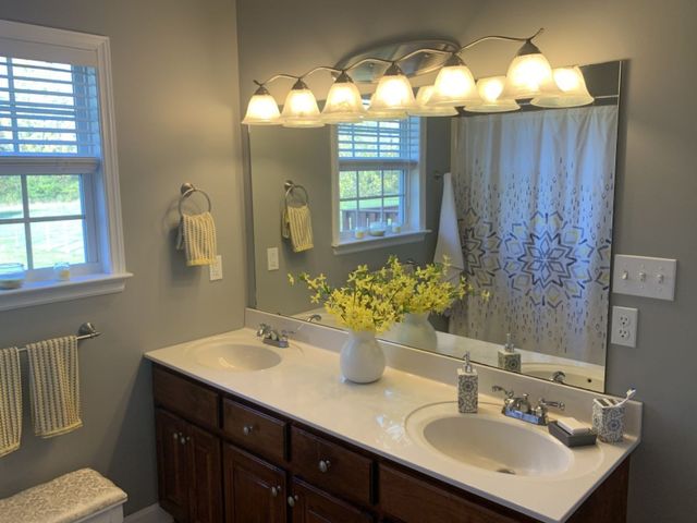 59 Falcon Dr, Manchester, TN 37355