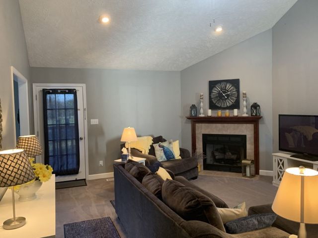 59 Falcon Dr, Manchester, TN 37355