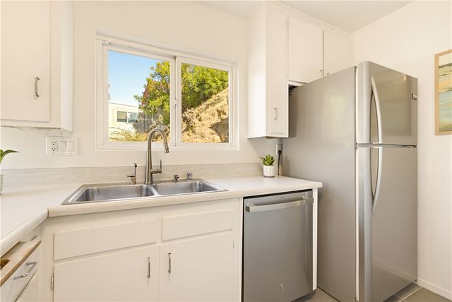 12452 Laurel Terrace Drive, Studio City, CA 91604
