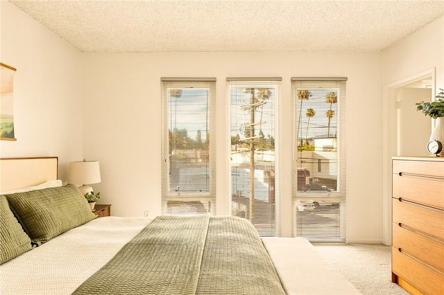 12452 Laurel Terrace Drive, Studio City, CA 91604