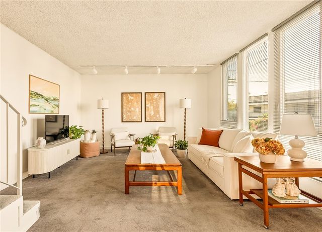12452 Laurel Terrace Drive, Studio City, CA 91604
