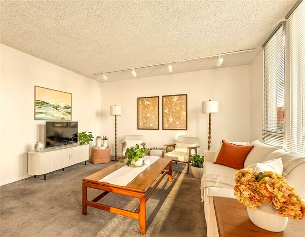 12452 Laurel Terrace Drive, Studio City, CA 91604