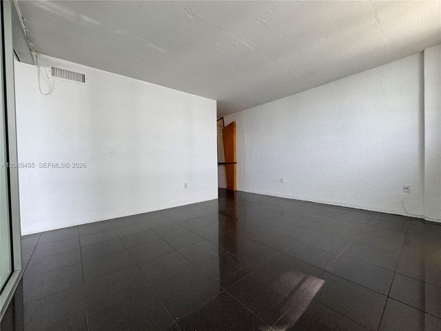 800 West Avenue 734, Miami Beach, FL 33139