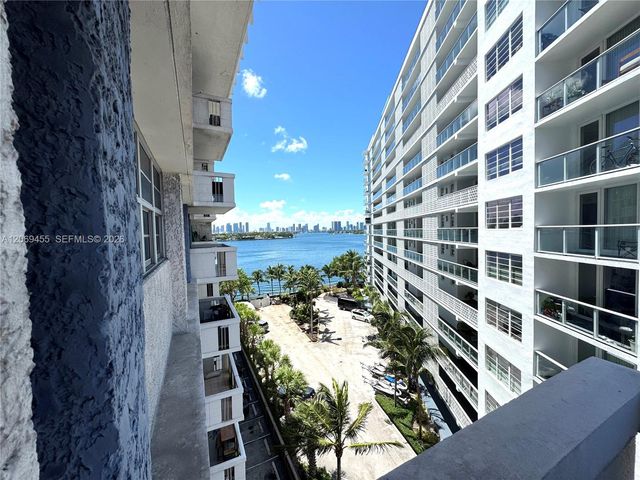 800 West Avenue 734, Miami Beach, FL 33139