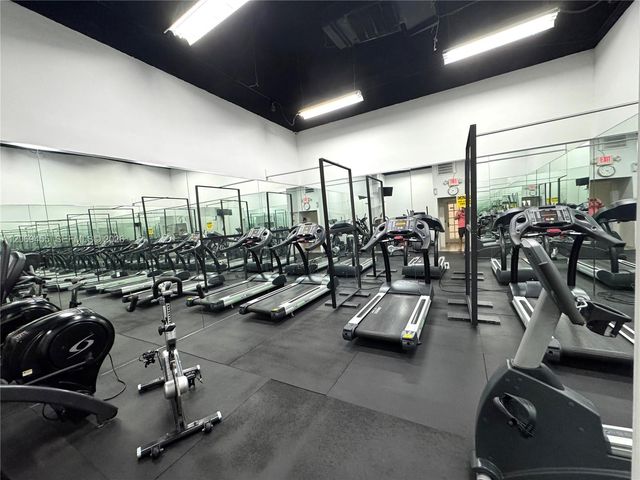 800 West Avenue 734, Miami Beach, FL 33139