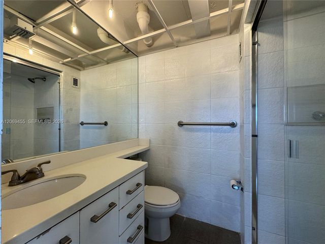 800 West Avenue 734, Miami Beach, FL 33139