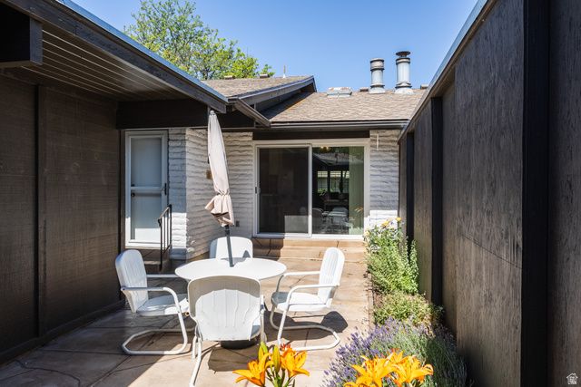 4965 S 975 E, Salt Lake City, UT 84117