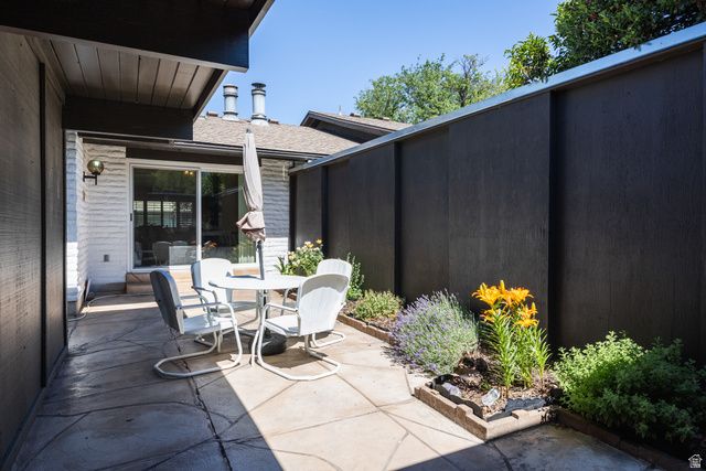 4965 S 975 E, Salt Lake City, UT 84117