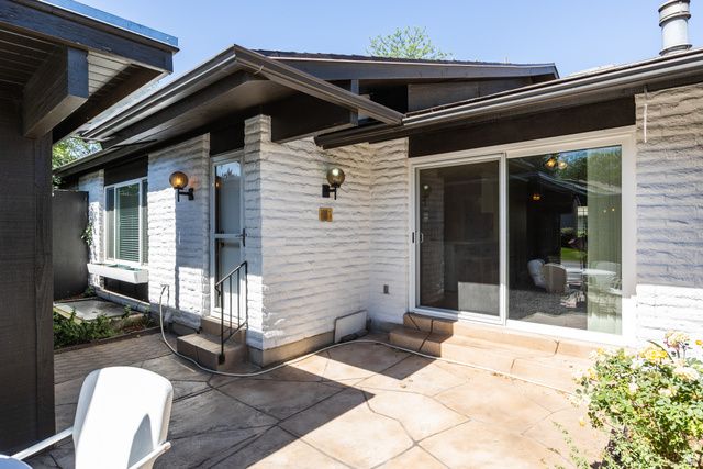 4965 S 975 E, Salt Lake City, UT 84117
