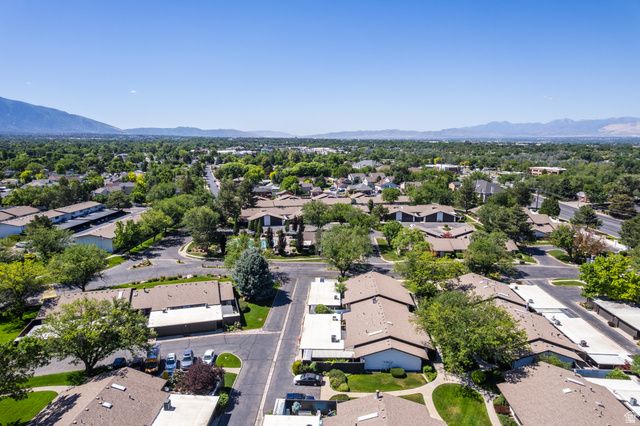 4965 S 975 E, Salt Lake City, UT 84117