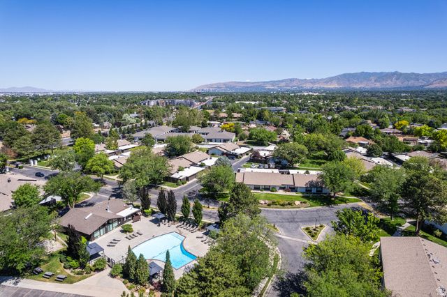 4965 S 975 E, Salt Lake City, UT 84117