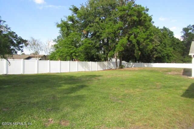 1372 BLACKMON Road, Green Cove Springs, FL 32043