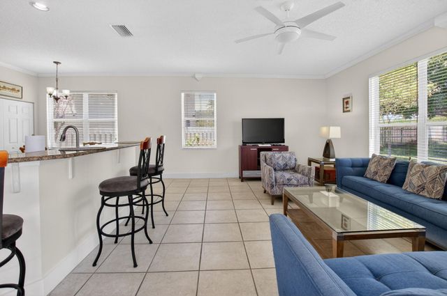 6207 Shadow Tree Lane, Lake Worth, FL 33463