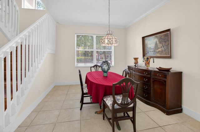 6207 Shadow Tree Lane, Lake Worth, FL 33463