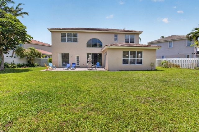 6207 Shadow Tree Lane, Lake Worth, FL 33463