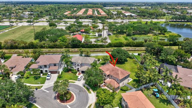 6207 Shadow Tree Lane, Lake Worth, FL 33463
