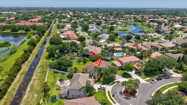 6207 Shadow Tree Lane, Lake Worth, FL 33463