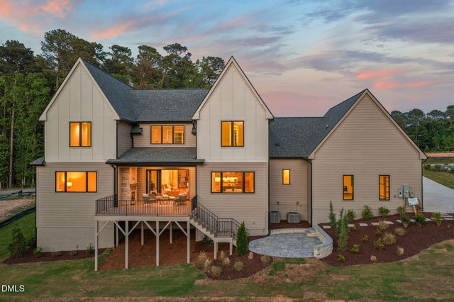 9105 Overlook Crest Drive, Wake Forest, NC 27587