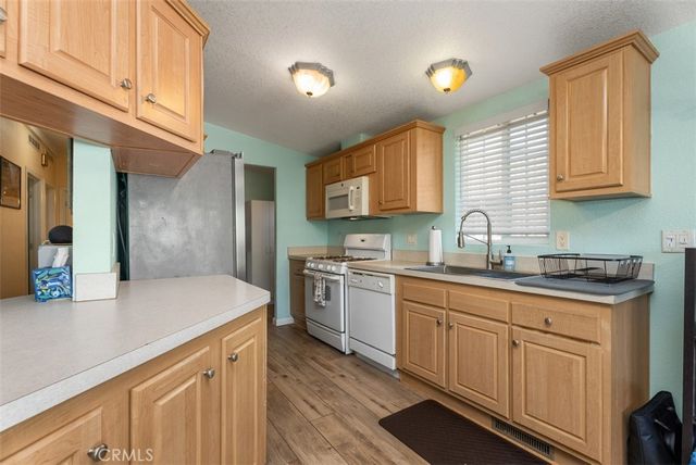 5815 E La Palma 302, Anaheim, CA 92807