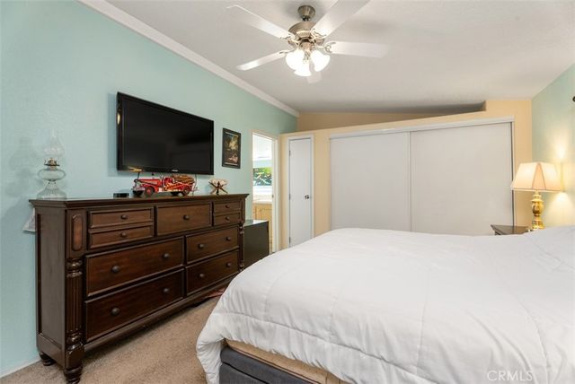 5815 E La Palma 302, Anaheim, CA 92807