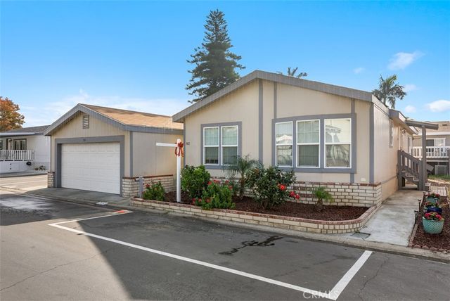 5815 E La Palma 302, Anaheim, CA 92807