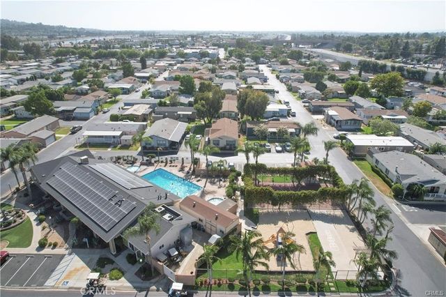 5815 E La Palma 302, Anaheim, CA 92807