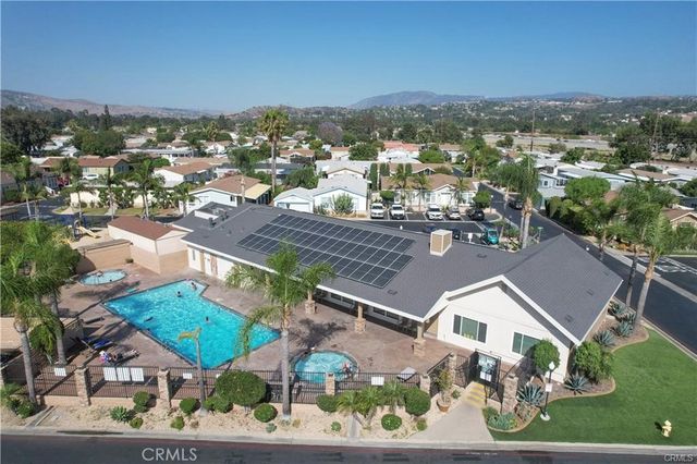 5815 E La Palma 302, Anaheim, CA 92807