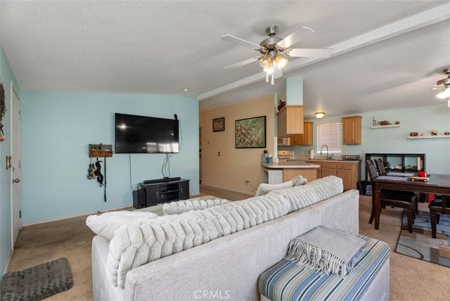 5815 E La Palma 302, Anaheim, CA 92807