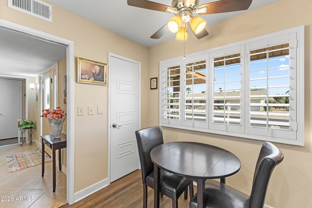 10410 W FLORIADE Drive, Sun City, AZ 85351