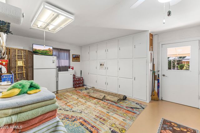 10410 W FLORIADE Drive, Sun City, AZ 85351