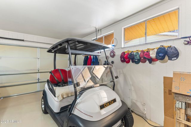 10410 W FLORIADE Drive, Sun City, AZ 85351