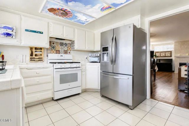 714 N Howard H, Glendale, CA 91206