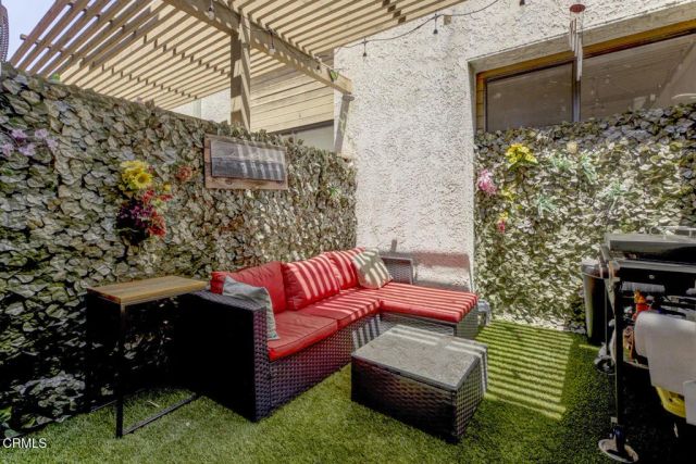 714 N Howard H, Glendale, CA 91206