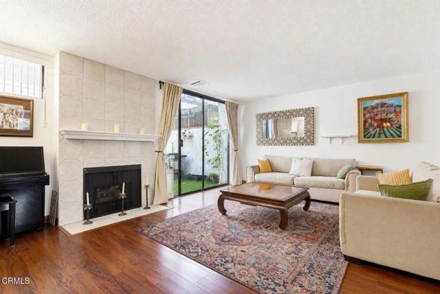 714 N Howard H, Glendale, CA 91206
