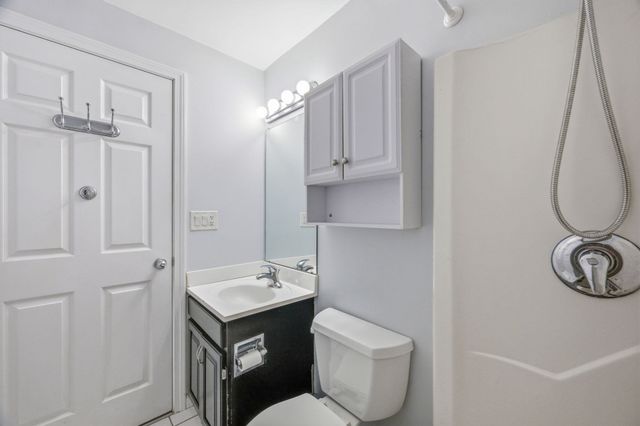 18 Freedom Hollow 18, Salem, MA 01970