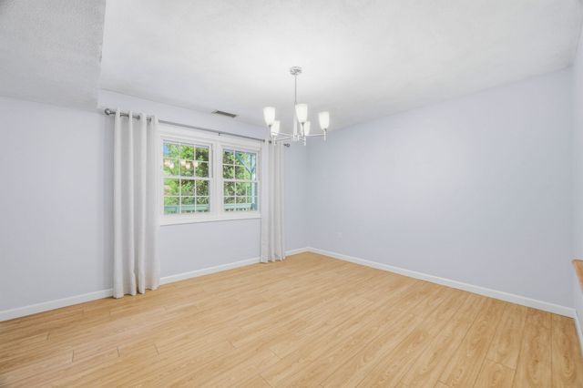 18 Freedom Hollow 18, Salem, MA 01970