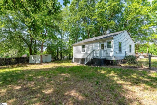 7 Terrell Avenue, Greenville, SC 29609