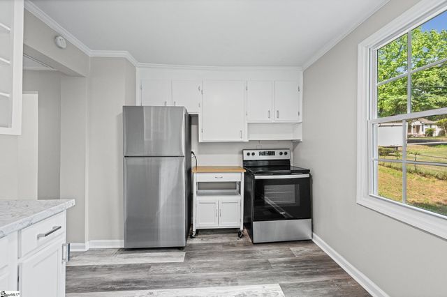 7 Terrell Avenue, Greenville, SC 29609