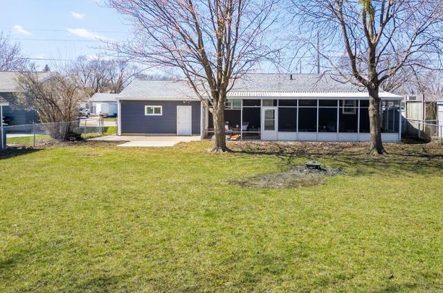 727 Progress Avenue, Waterloo, IA 50701