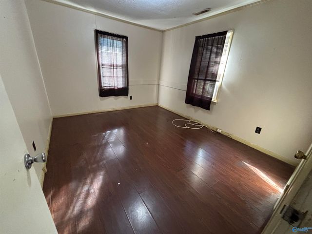 2025 Cleveland Avenue SW, Decatur, AL 35601