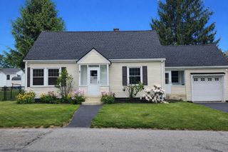 81 Hurd St, Fitchburg, MA 01420