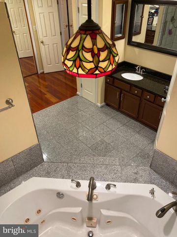 9309 E CARONDELET DR, Manassas Park, VA 20111