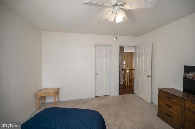 9309 E CARONDELET DR, Manassas Park, VA 20111