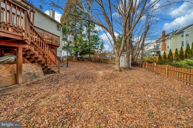 9309 E CARONDELET DR, Manassas Park, VA 20111