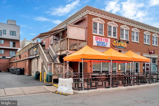 9309 E CARONDELET DR, Manassas Park, VA 20111