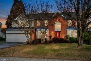 9309 E CARONDELET DR, Manassas Park, VA 20111