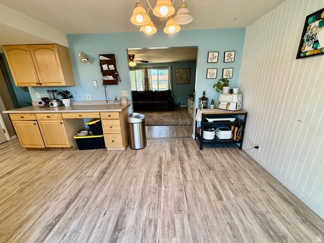 669 W 725 N, Clearfield, UT 84015