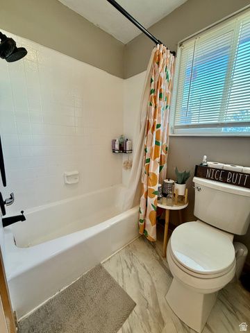 669 W 725 N, Clearfield, UT 84015